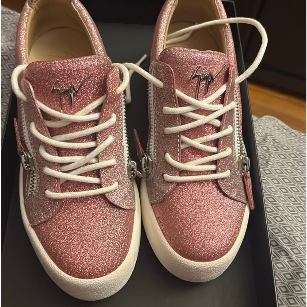 Giuseppe sneakers